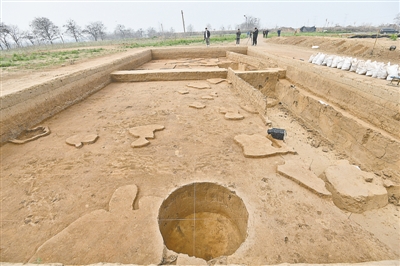 裴李岗遗址：8000多年前石磨盘藏着什么惊天之谜？