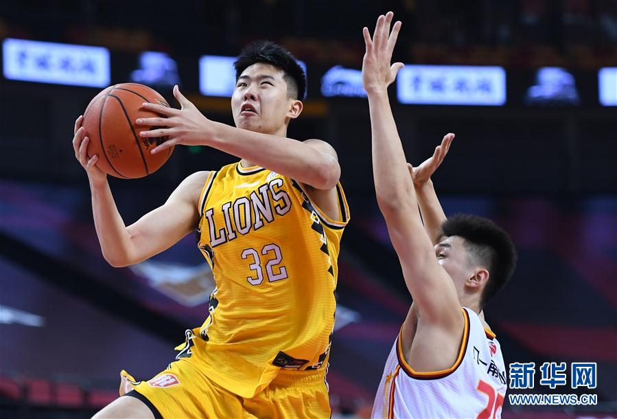 CBA复赛第二阶段:八一南昌不敌浙江广厦控股 CBA复赛第二阶段:八一南昌不敌浙江广厦控股