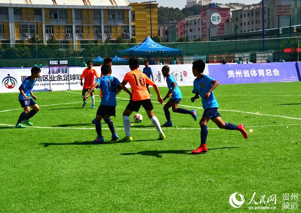 （社会、客户端贵州带图列表、移动版）首届西南地区业余足球联赛在贵阳火热开赛