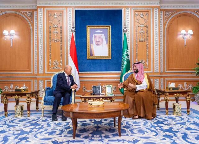 沙特对也门总统将权力移交给新成立的总统委员会表示欢迎