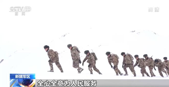 【凡人微光】帕米尔高原 边防官兵踏上风雪巡逻路