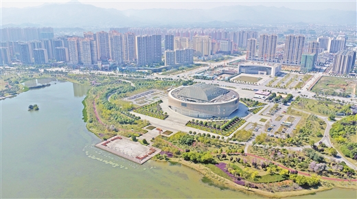 贺州打造“一江九河连七湖”城区水系提升城市品位