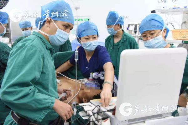 （社会、客户端贵州带图列表、移动版）一天完成8台手术：贵州心外科微创技术再创新高