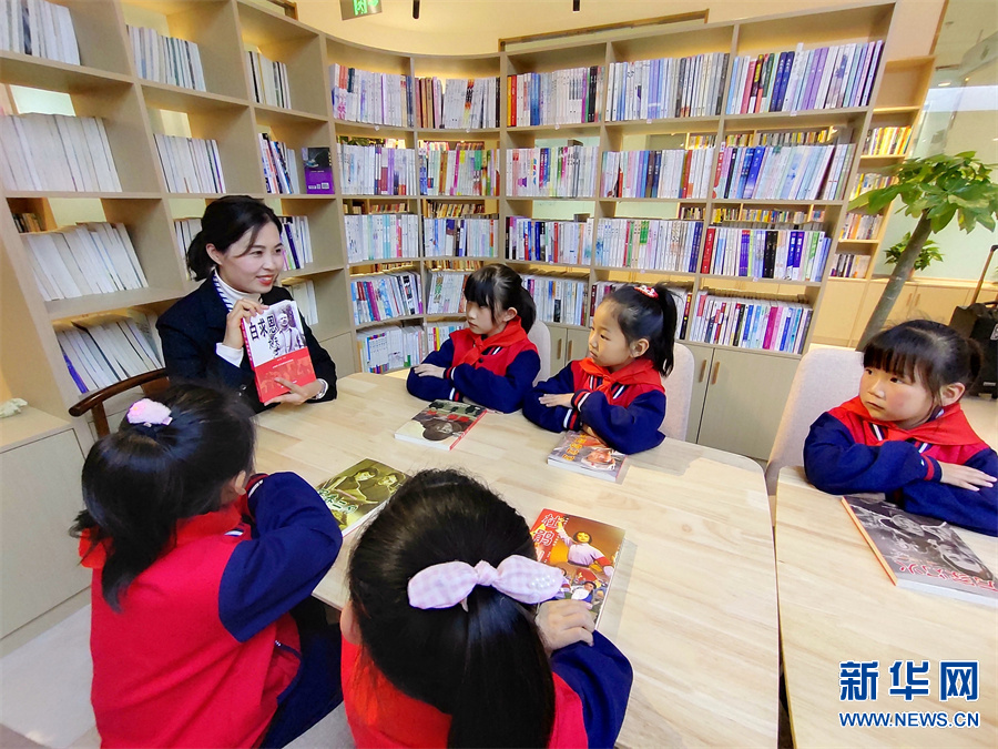 安阳滑县：“悦”读红色经典 迎世界读书日