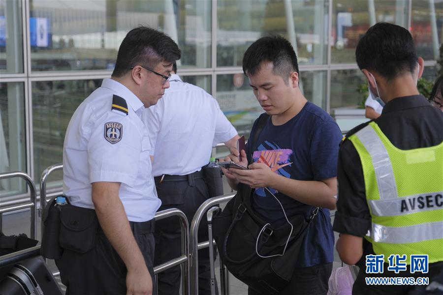 临时禁制令下，香港国际机场秩序基本恢复