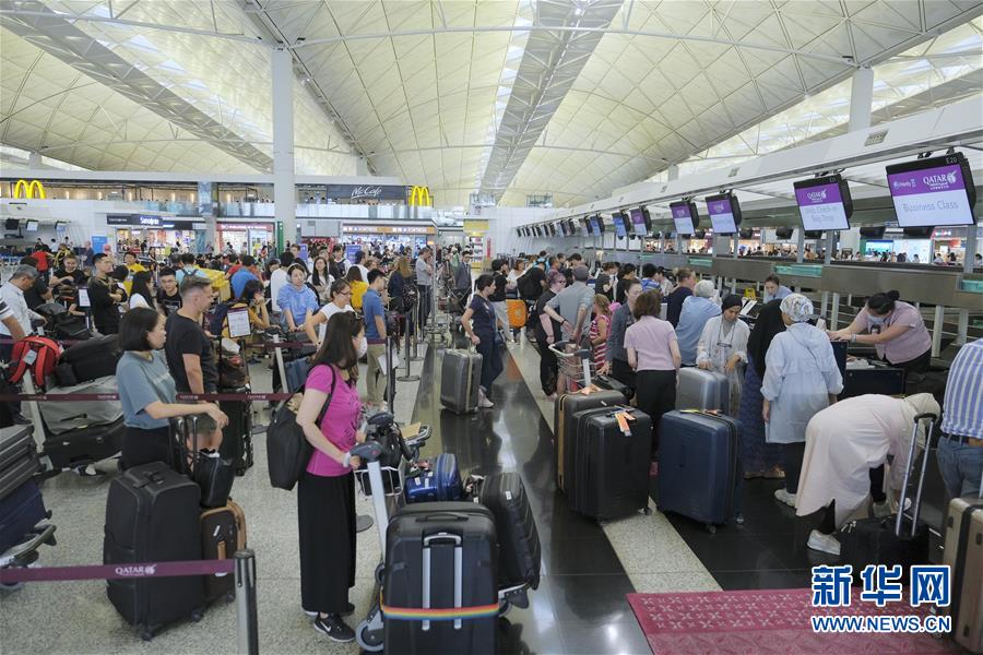 临时禁制令下，香港国际机场秩序基本恢复