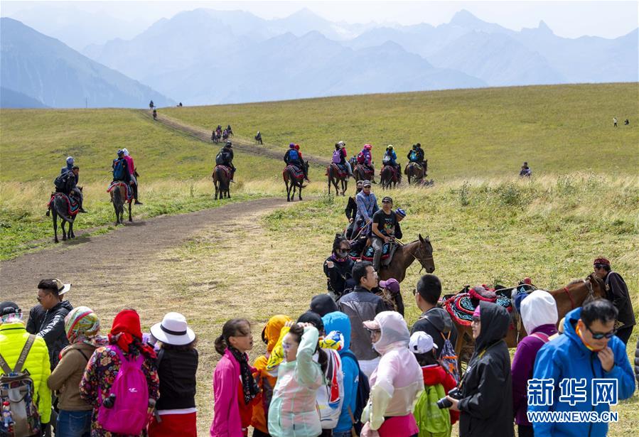 新疆伊犁:醉美喀拉峻 新疆伊犁:醉美喀拉峻