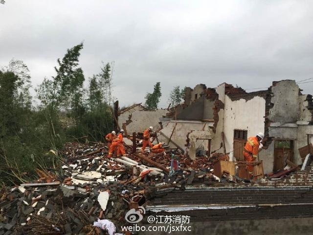 江苏盐城龙卷风灾已造成98人死亡800人受伤(组图)