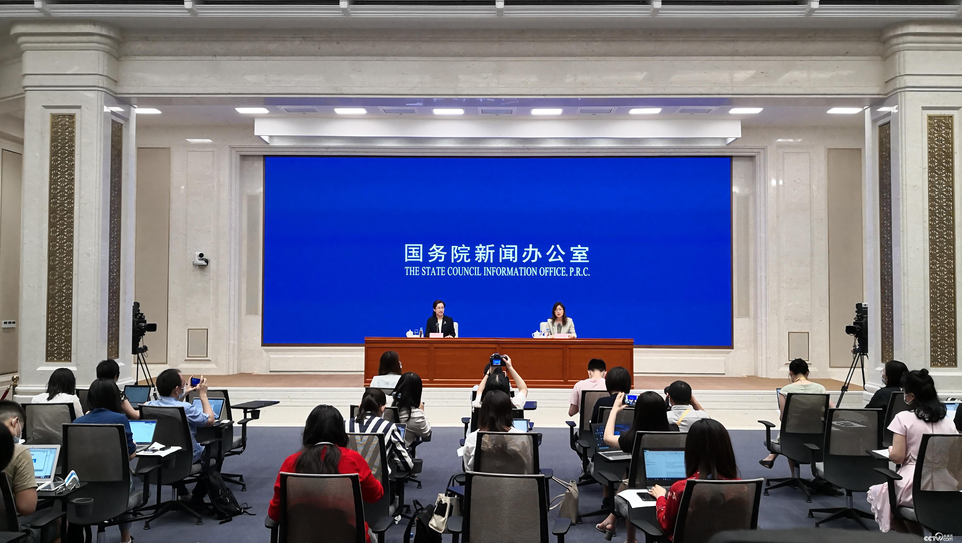 外汇储备规模稳中有升!上半年我国外汇收支状况有这些特点