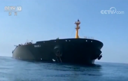 伊朗外长：美方阻扰释放伊油轮与“海盗行为”无异