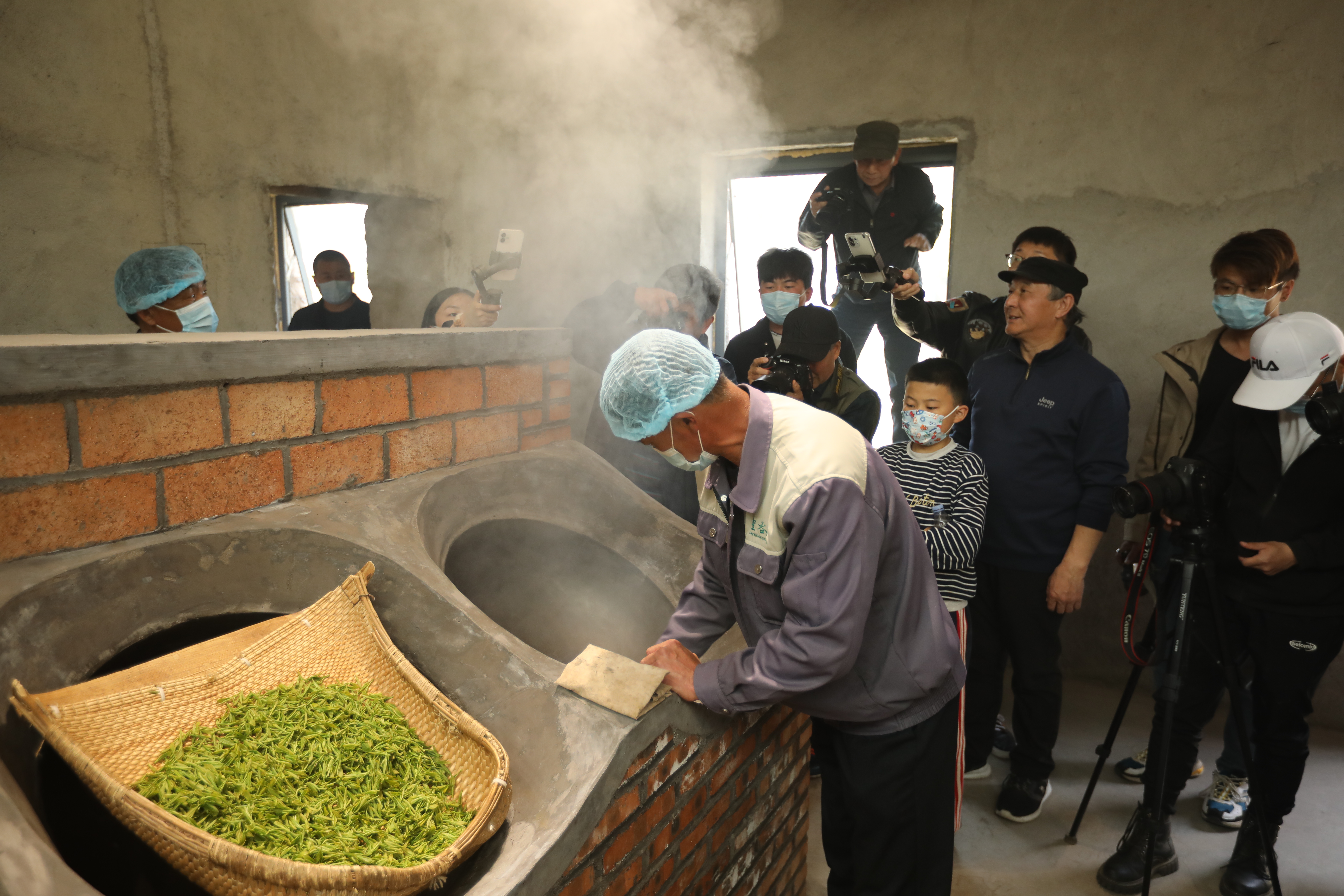 “谷雨试新茶,寻鲜圣谷山” 日照新媒体达人2022春茶采风活动举行