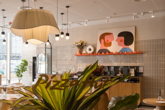 焕新升级 必胜客餐厅设计新体验赋能餐饮新活力 焕新升级 必胜客餐厅设计新体验赋能餐饮新活力