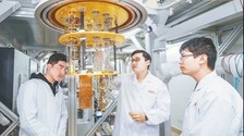 【中首图】量子计算机潜力巨大