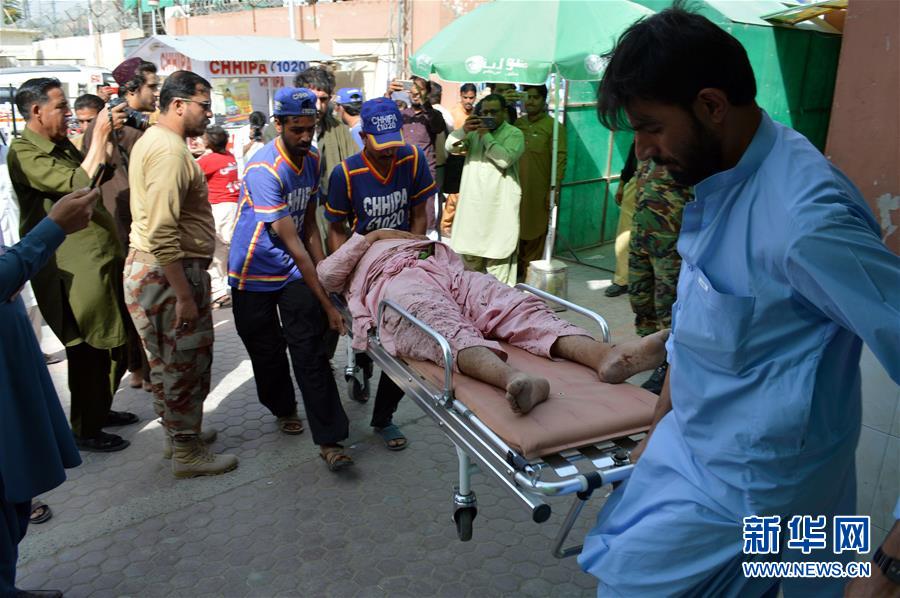巴基斯坦一清真寺发生爆炸致5死15伤