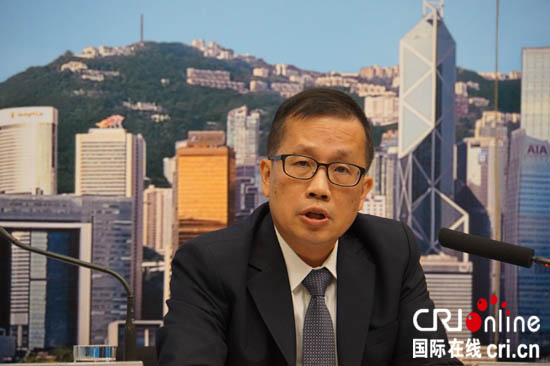 经济报告指出大型示威游行令香港经济活动受干扰 经济气氛受影响