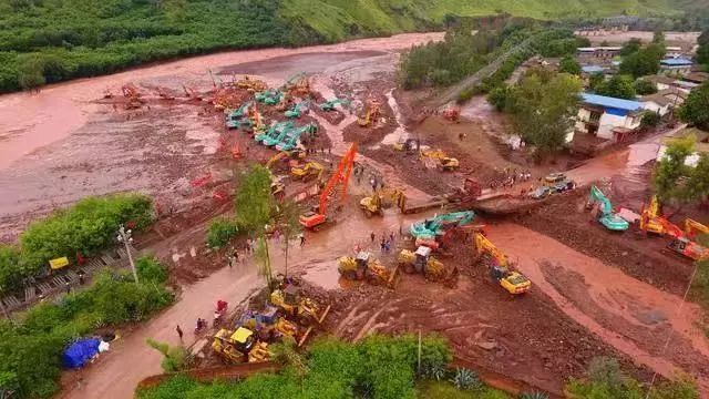 仅仅2秒钟时间，他们错过了唯一安全跑出来的机会