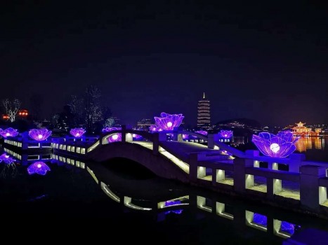 新华联长沙铜官窑古镇:打响“寻梦古镇”夜品牌 新华联长沙铜官窑古镇:打响“寻梦古镇”夜品牌