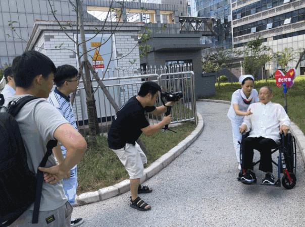 医生有嘻哈！说唱神曲《我是医生不是神》，好听到炸裂！