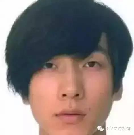 赵丽颖杨洋鹿晗李易峰吴亦凡，明星证件照真容对决！(组图)