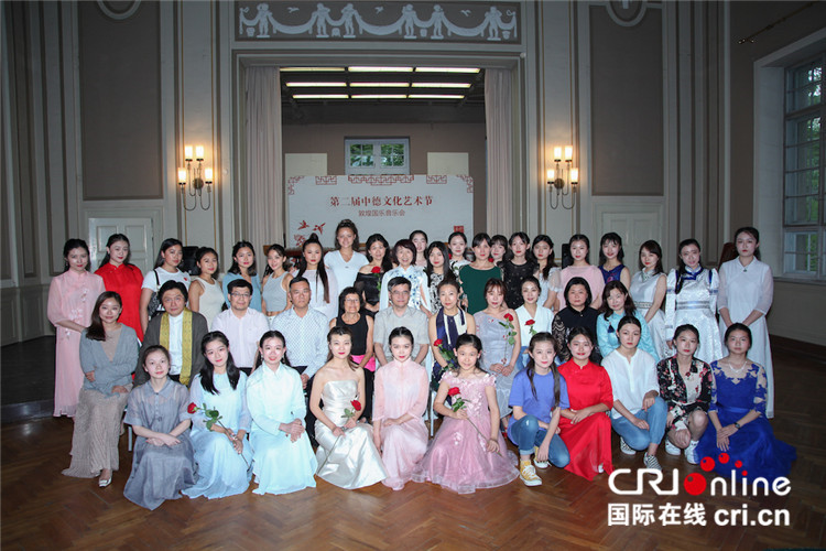 敦煌国乐奏响柏林——第二届中德文化艺术节在德举办