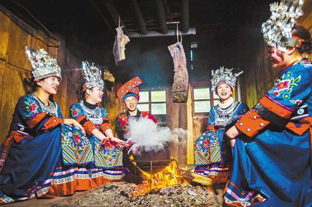 重庆彭水加快建成具有民族特色的国际知名旅游城市 重庆彭水加快建成具有民族特色的国际知名旅游城市_fororder_2022-05-09-005-300429-2