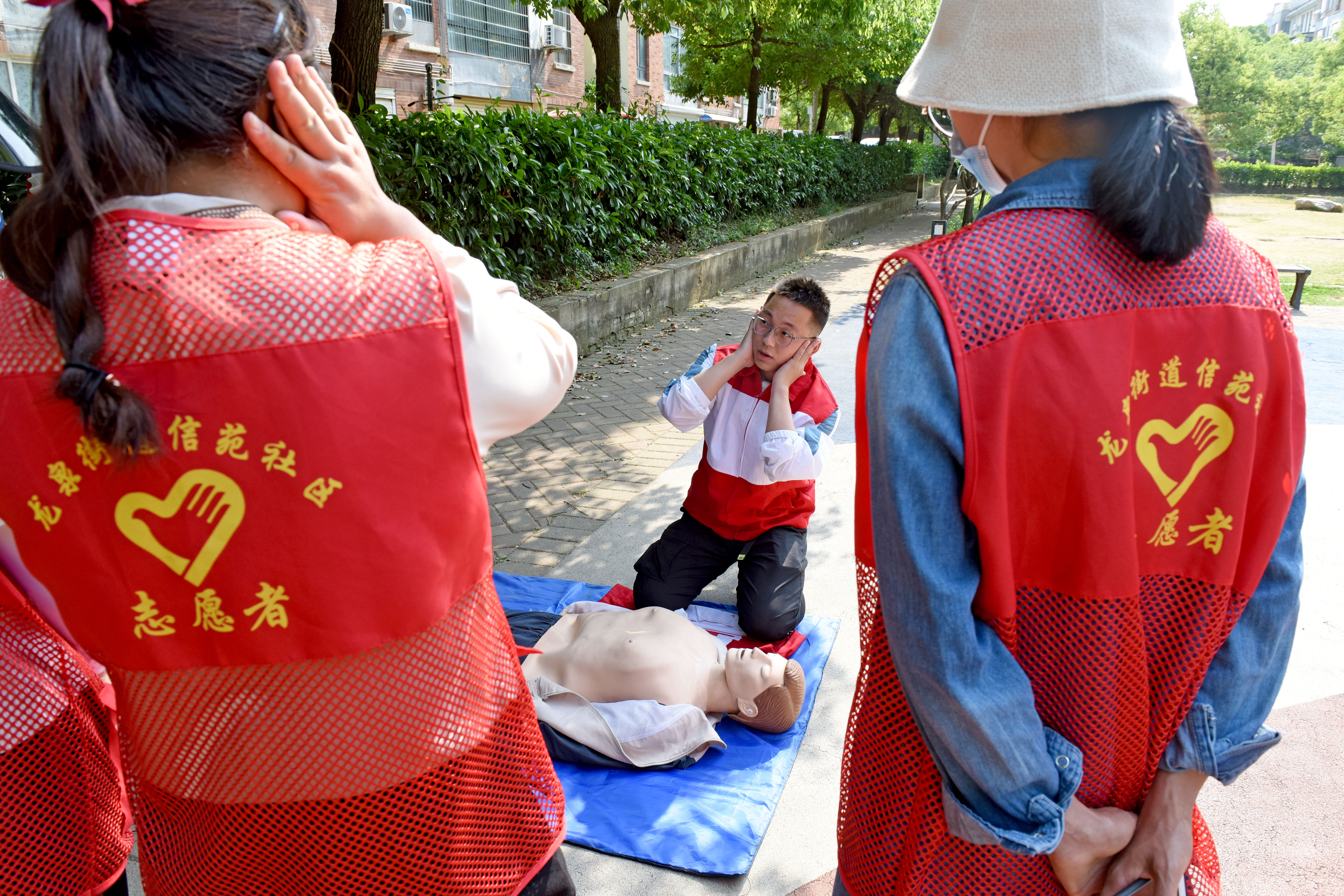 安徽淮南:急救知识进社区_fororder_3