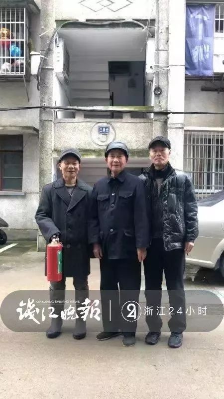 抱拳了，老英雄！