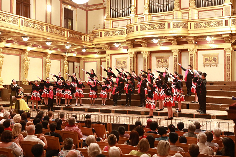 Beijing Yanqing Junior Choir song in Vienna and won the gold award of the World Peace Choir Festival_fororder_延庆_副本