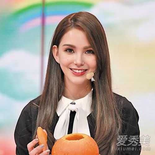 宋慧乔赵丽颖baby 现在男神都爱心形脸女星