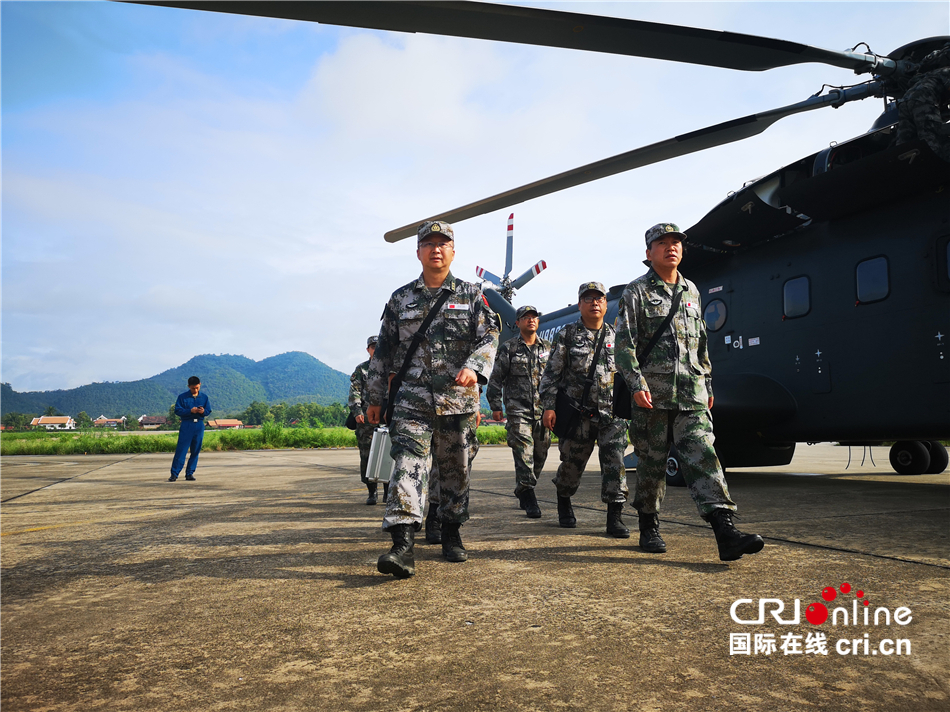 中国解放军医疗队紧急前往老挝琅勃拉邦救援