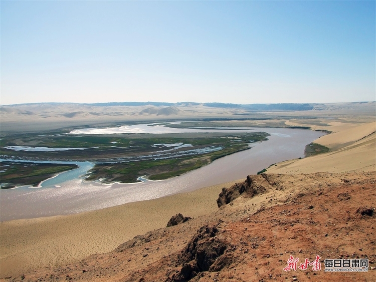 【文旅焦点图】大漠戈壁间有一幅天然太极图 金塔县弱水环流景区等你来_fororder_1