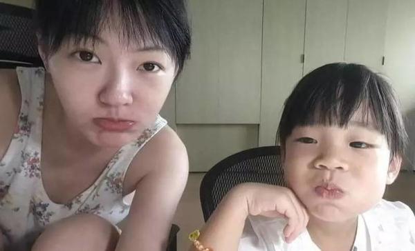 小S首次带三个女儿同台亮相 许老三以为是自己的见面会