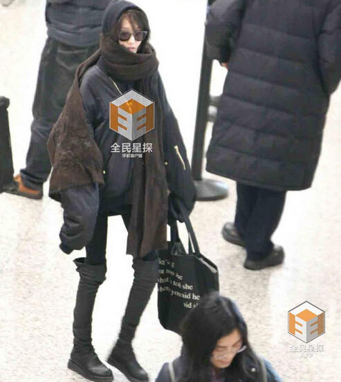 颖儿暴瘦似骷髅架 胸骨凸出身上肉都减没了_娱乐_腾讯网