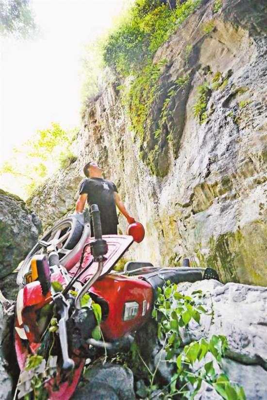 “乡亲们的事，我不干哪个来干？”——追记开州区关面乡泉秀村支