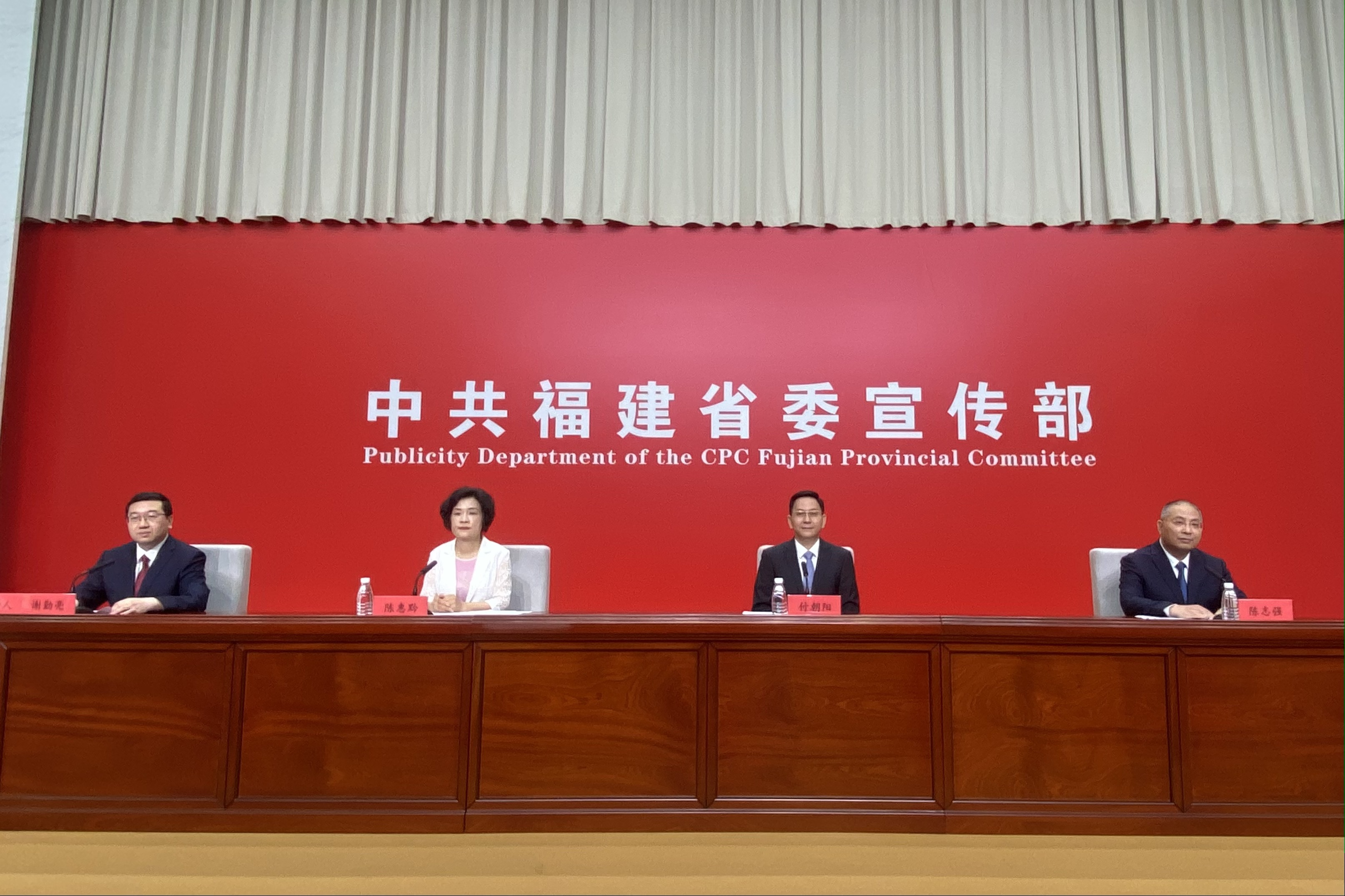 莆田:俯下身子抓产业 一心一意谋发展_fororder_图片11