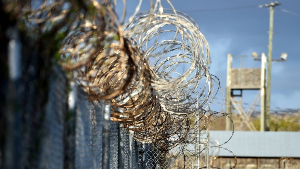 无辜被囚14年的关塔那摩监狱受害者 揭开美式人权虚伪面纱_fororder_2
