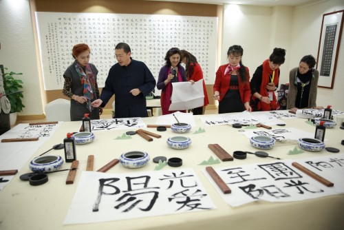 大爱城控股:书院式养老,重塑老龄精神文化生活 大爱城控股:书院式养老,重塑老龄精神文化生活
