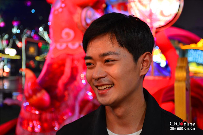 电影《长安·长安》幕后故事吸睛 媒体“网红”探班场面火热_fororder_图片3