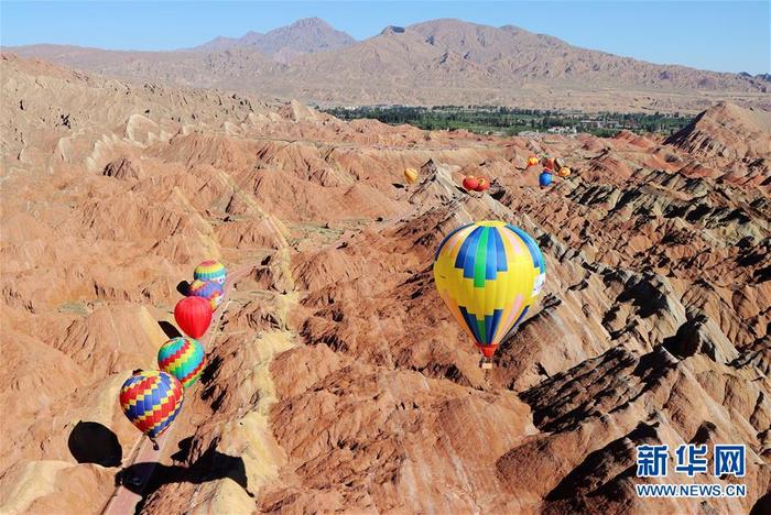 감숙 장액, 七彩단하 열기구축제 개최 감숙 장액, 七彩단하 열기구축제 개최_fororder_4