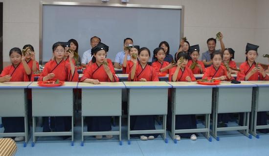 临沂市沂南经济开发区实验学校与新湘兄弟学校开展云端文化交流会 临沂市沂南经济开发区实验学校与新湘兄弟学校开展云端文化交流会