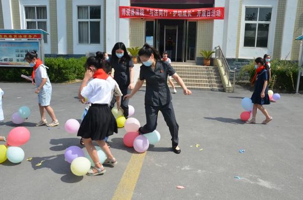 焦作市博爱县人民法院开展“六一儿童节”开放日活动