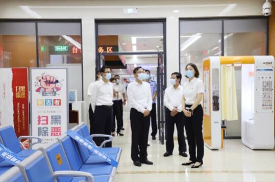 临沂市企业服务中心正式揭牌启用