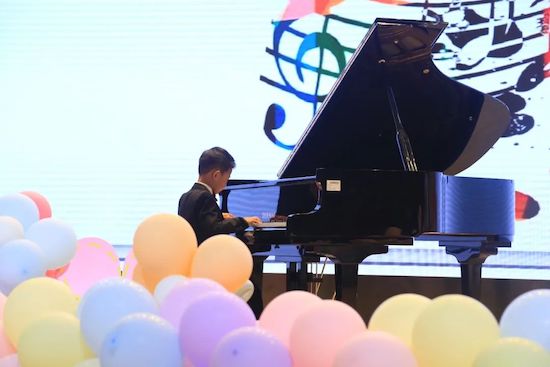 苏州高新区达善小学举行庆“六一”暨三年级学生十岁成长礼活动 苏州高新区达善小学举行庆“六一”暨三年级学生十岁成长礼活动