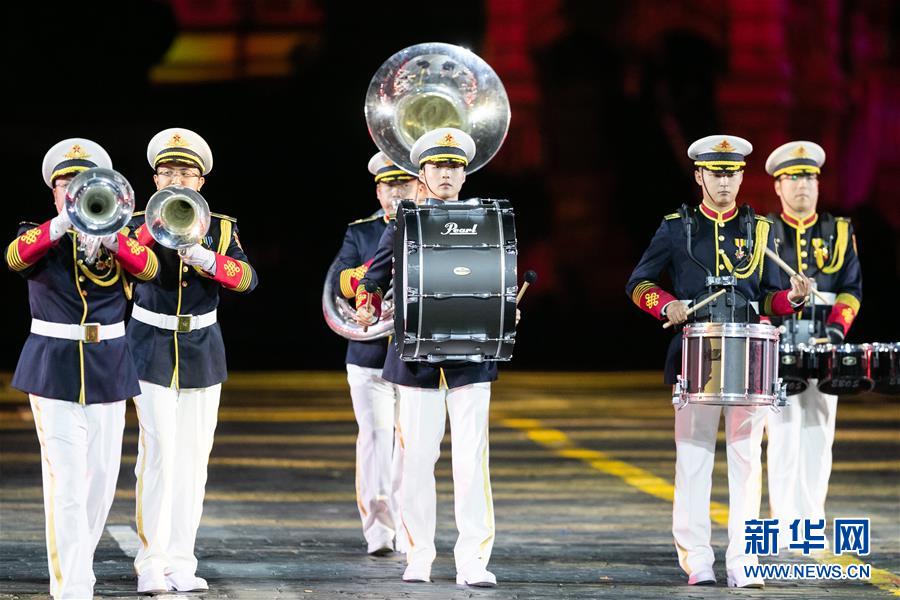 中国人民解放军军乐团参加俄国际军乐节