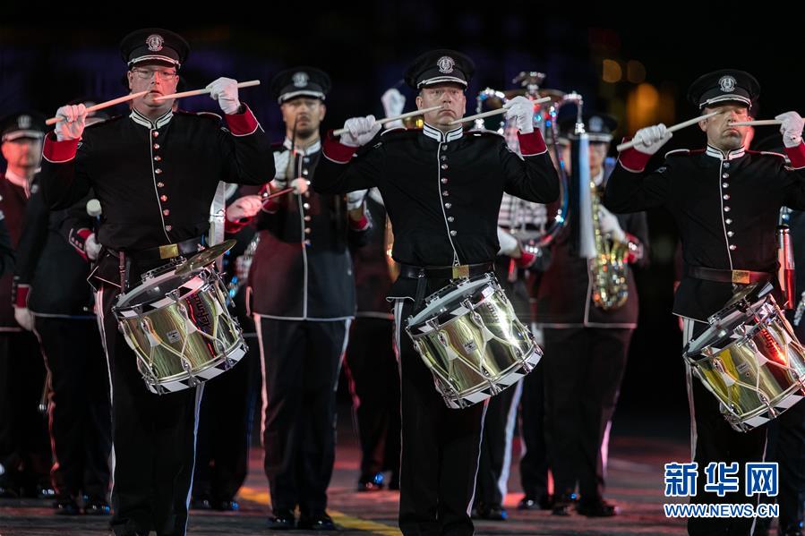 “救世主塔楼”国际军乐节在莫斯科开幕