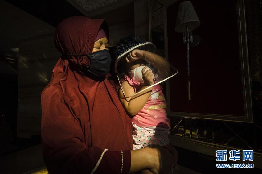 Jumlah Kasus Terkonfirmasi Covid-19 di Indonesia Lampaui 100 Ribu Jumlah Kasus Terkonfirmasi Covid-19 di Indonesia Lampaui 100 Ribu_fororder_indo8