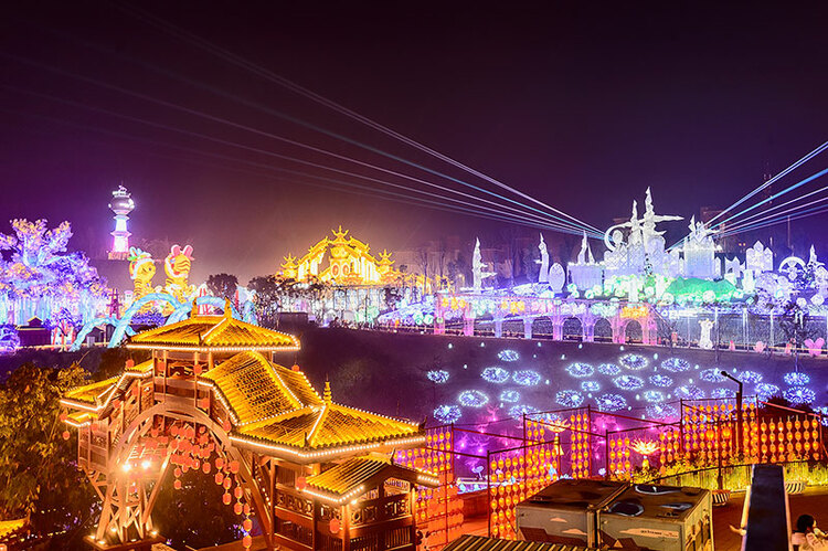 体验“恐龙”文旅盛宴 开启一场自贡“惊奇”之旅_fororder_6自贡中华彩灯大世界(摄影-廖志全)