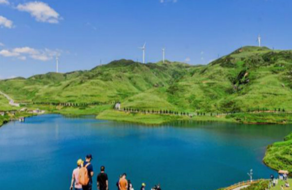 บรรยากาศทุ่งหน้าในฤดูร้อนเหมือนดั่งโลกการ์ตูน_fororder_gz4