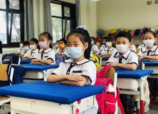 首都师范大学附属回龙观育新学校顺利开启返校第一课 首都师范大学附属回龙观育新学校顺利开启返校第一课