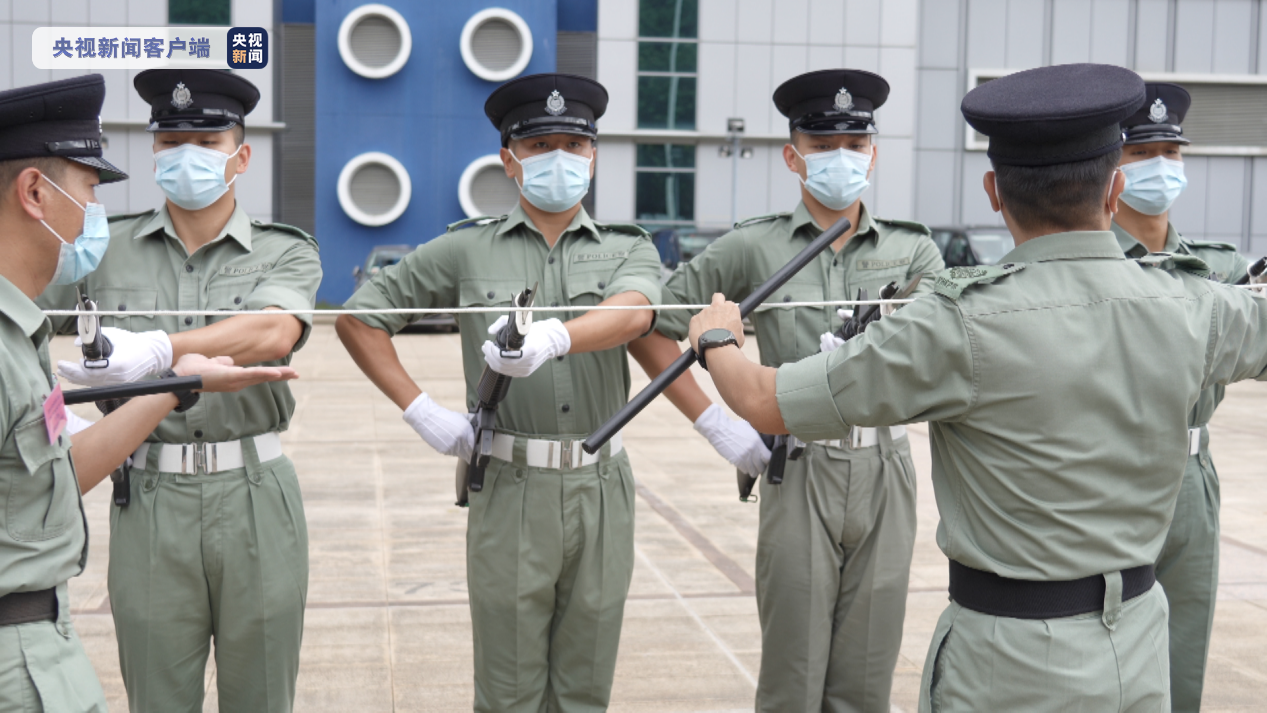 总台记者探访丨香港警员:把香港回归祖国25周年当成自己最珍贵生日礼物